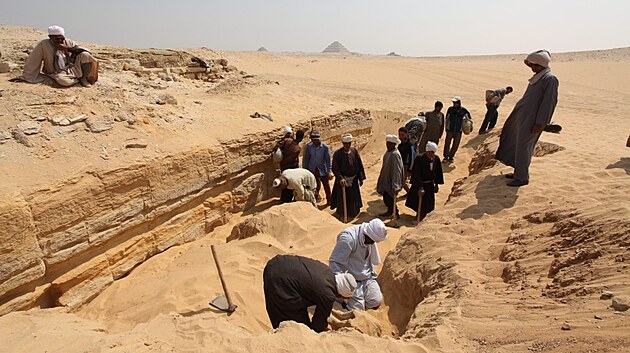 Men vzkum u umle stesan skaln stny v jinm Absru et egyptologov dlali ji v roce 2009, letos v z se tam vrtili.