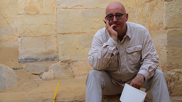 Miroslav Brta je editelem esk archeologick koncese v egyptskm Absru. Jde o jednu z nejvtch konces, kterou kdy Egypan propjili k vzkumu zahraninmu tmu.