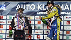 Memoriál Lubo�e Tomí�ka. Druhý Jan Kv�ch z �eské republiky dostává sprchu od...