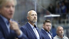 Trenér Komety Brno Jaroslav Modrý na stídace