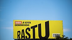 Pedvolební billboard slovenské strany Svoboda a Solidarita (9. srpna 2023)