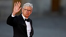 �éf globálního rozvoje fotbalu FIFA Arsene Wenger p�ichází na státní ve�e�i...