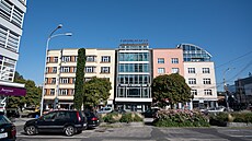 Objekt Fotografia je jednou ze zlínských budov, pod nimi� je podepsaný...