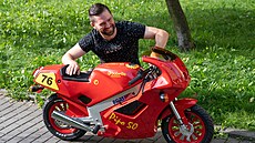 Jií Gabriel renovoval motocykl Pelas (2023)