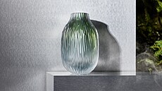 Novou podzimní kolekci Dui lesa navrhl pro Moser Jan Plechá. Váza Pinea je...