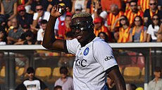 Kanonýr Victor Osimhen z Neapole oslavuje sv�j gól.