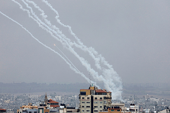 Z pásma Gazy byla odpálena raketa na Izrael. (9. íjen 2023)