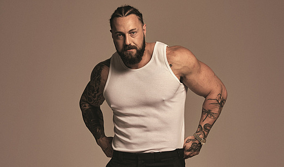 Jakub En�l pro �asopis Esquire