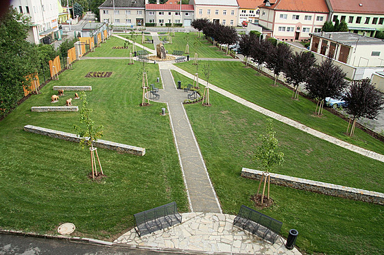 Ve Zdounkách ve Zlínském kraji vznikl v centru obce krásný park. 