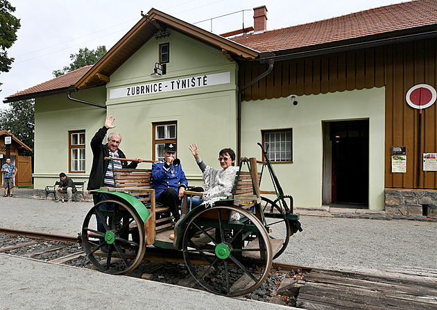Jako jediní obnovili zrušenou trať. Kupovali jsme ji 15 let, říká nadšenec