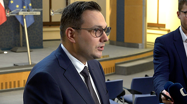 Británii opět zasáhnou stávky, Lipavský míří do Paříže na jednání