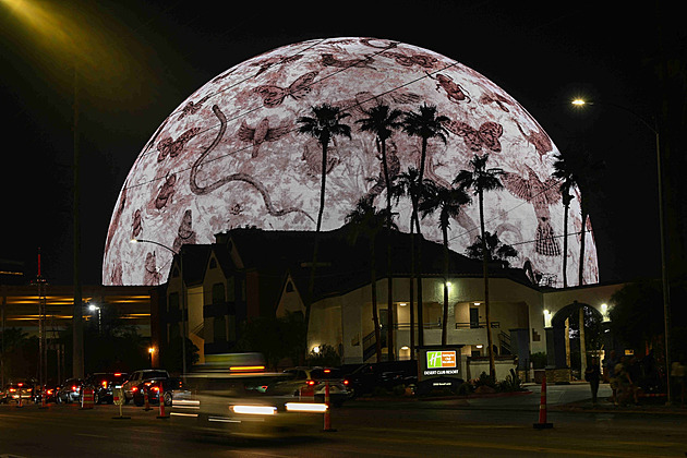 U2 jako první vystoupili v nové hale Sphere, uchvátili zvukem i efekty