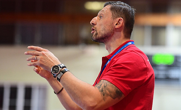 Trenér Slavie Čurda je novým asistentem u reprezentace házenkářek