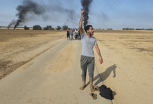 Izraelská armáda chce do pondělka evakuovat obce u Gazy, tu čeká blokáda
