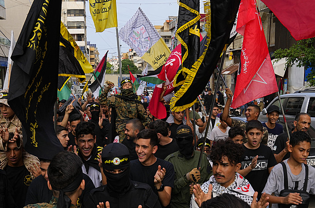 Češi z Izraele odlétají komerčními linkami. Repatriační let zatím v plánu není