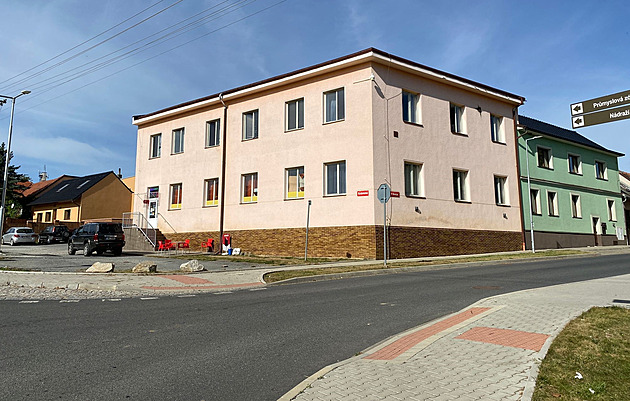 Policie obvinila cizince, který odpálil ženě ve vagíně petardu