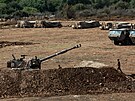 Izraelské tanky nedaleko hranic s Libanonem (9. íjna 2023)