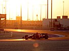 Charles Leclerc z Ferrari v tréninku na Velkou cenu Kataru F1.