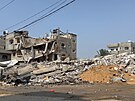 Odvetné akce Izraele zanechaly ve mst Gaza z dom jen ruiny. (9. íjna 2023)