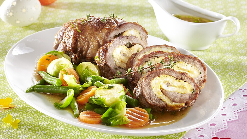 Jehní s bylinkovou omákou