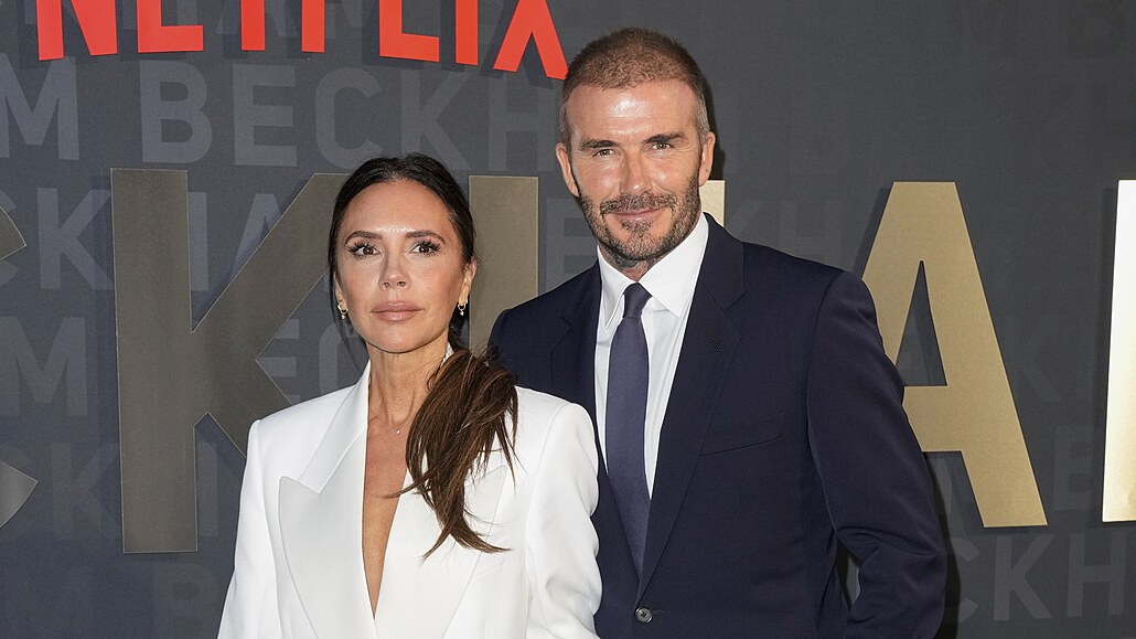 Victoria Beckhamová a David Beckham (Londýn, 3. íjna 2023)