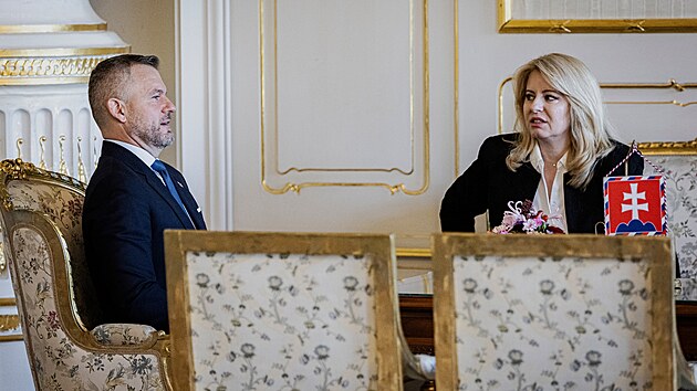Slovensk prezidentka Zuzana aputov se setkala s pedsedou strany Hlas-SD Peterem Pellegrinim. (3. jna 2023)