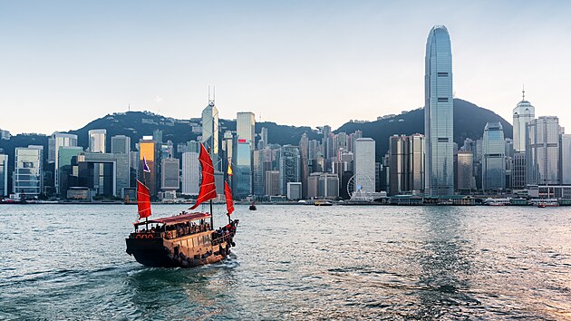 Pstav Victoria Harbour v Hongkongu, kter je asto povaovn za msto zrodu...