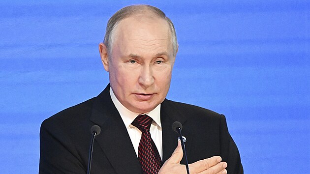 Rusk prezident Vladimir Putin pron projev na zasedn Valdajskho diskusnho klubu v Soi. (5. jna 2023)