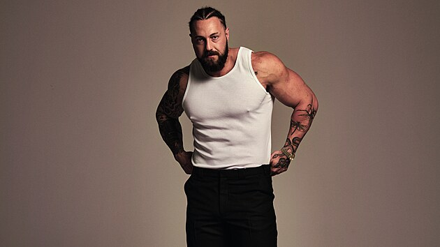 Jakub En�l pro �asopis Esquire