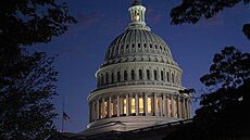 Pohled na washingtonský Kapitol, sídlo amerického Kongresu (3. íjna 2023) 