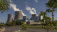 Pohled na Rivnenskou jadernou elektrárnu na Ukrajin (10. záí 2023)
