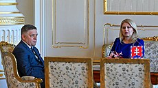 Slovenská prezidentka Zuzana Čaputová se v Bratislavě setkala s Robertem Ficem....