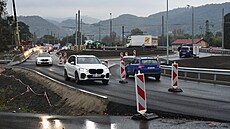 Výstavba okruní kiovatky na silnici I/62 v Krásném Bezn v Ústí nad Labem...