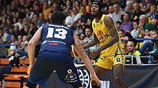 Ústecký Ty Nichols vymý�lí, jak se dostat p�es Filipa Kroutila z D��ína.