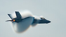 Stíhačka takzvané páté generace F-35 Lightning II