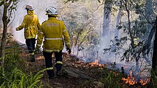 Australtí hasii kvli postupujícímu poáru naídili evakuace 15 lokalit na...