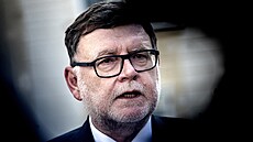 Prezident Petr Pavel pijal ministra financí Zbyka Stanjuru (ODS), který...