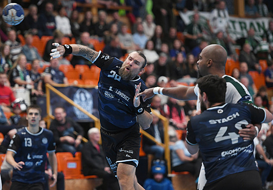 Lovosický Pavel Horák v utkání proti Preovu