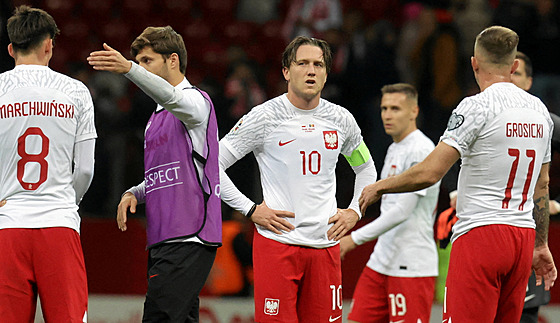 Polské rozpaky po kvalifikaním utkání o postup na Euro 2024 proti Moldavsku. S...