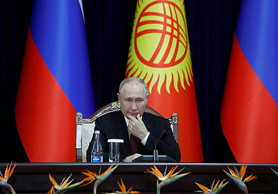 Vladimir Putin v Kyrgyzstánu (12. íjna 2023)