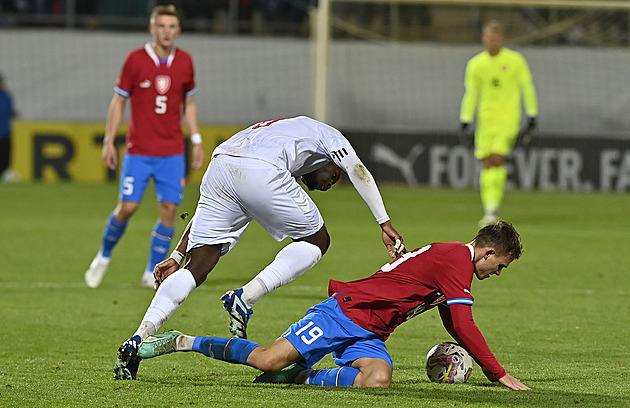 Čeští fotbalisté do 21 let po dlouhém oslabení remizovali s Dánskem 0:0