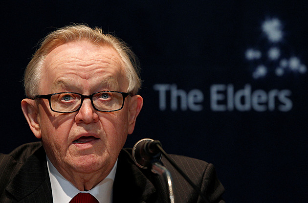 Zemřel nositel Nobelovy ceny míru Ahtisaari, navrhoval uspořádání pro Kosovo