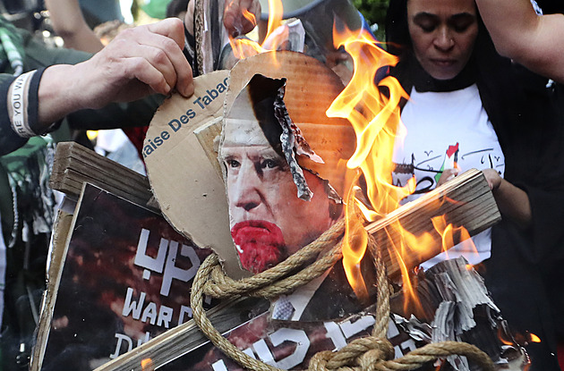 Jsme tisíckrát silnější než dřív, prsí se Hizballáh. Zatím volí drobné potyčky