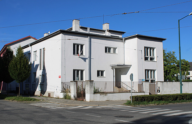 Po gestapu a StB opustí oceňovanou vilu v Jihlavě i sociální demokraté