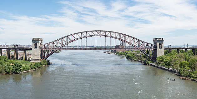 Investujte do hledání pokladu. Podvodníci lákají na newyorský mýtus