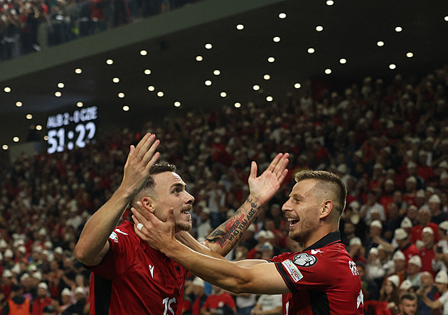 Albánie - Česko 3:0, vyloučený Chytil a propadák. Cesta na Euro se komplikuje