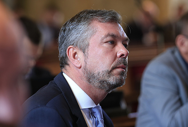 Na mimoádném zasedání brnnského zastupitelstva se eilo, zda msto bude...