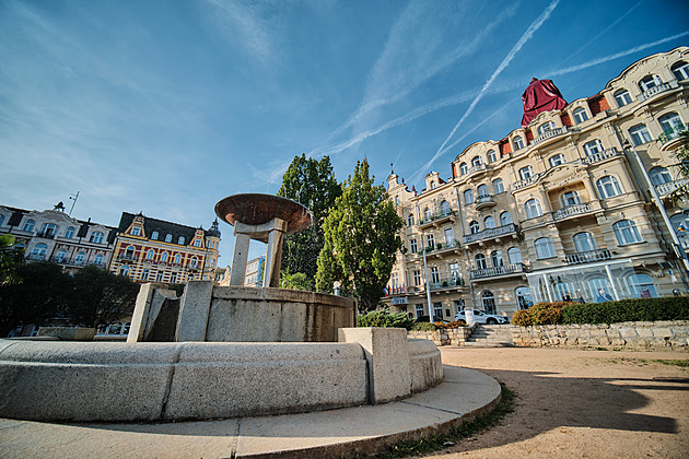Veejné projednávání rekonstrukce Mírového námstí v Mariánských Lázních. (16....