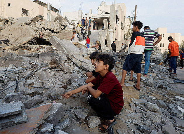 Izrael slibuje humanitární zónu na jihu Pásma Gazy. Ještě v úterý ho bombardoval