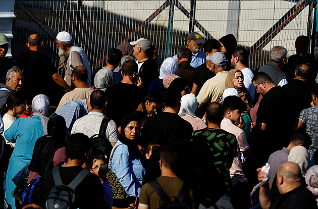 Pomoc pro Gazu půjde přes přechod Rafáh, který Egypt dosud držel zavřený